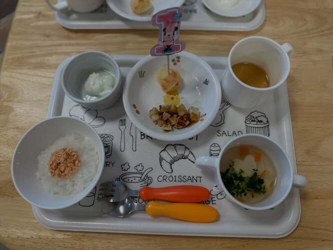 誕生日会食事　保育園