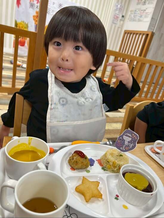 お楽しみのハロウィン給食